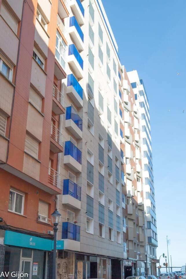 Apartamento La Playa 17 Gijon Exterior photo